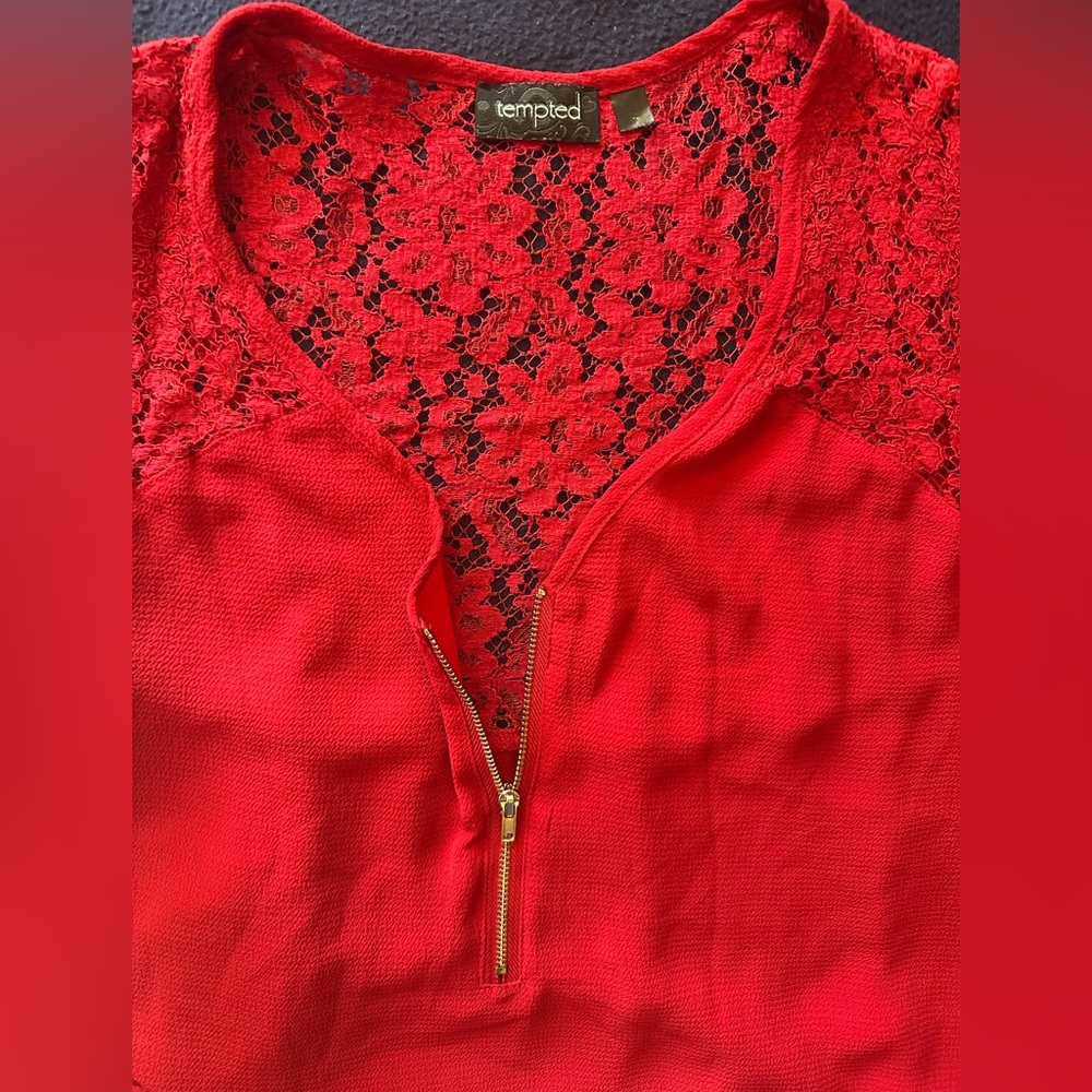 Tempted Red Sleeveless Lace Blouse with Gold Zipper